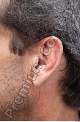 Ear Man White Average